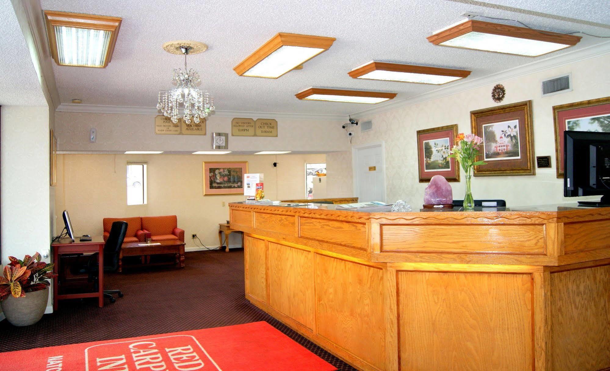 Red Carpet Inn - Natchez Buitenkant foto