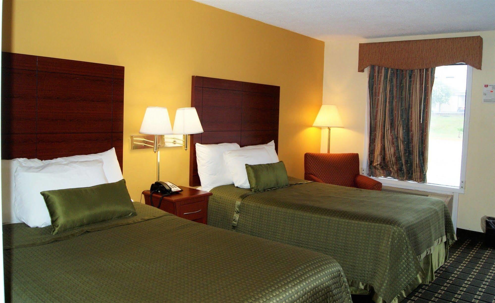 Red Carpet Inn - Natchez Buitenkant foto